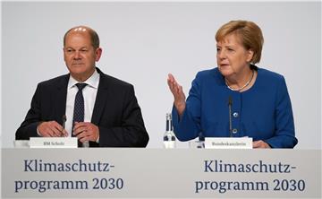 GERMANY GOVERNMENT CLIMATE CHANGE