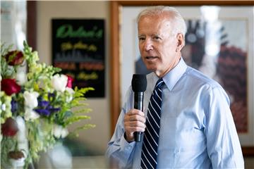 Biden "smjesta" traži objavu transkripta koji navodno pokazuje da je Trump dao neprikladno obećanje stranom vođi