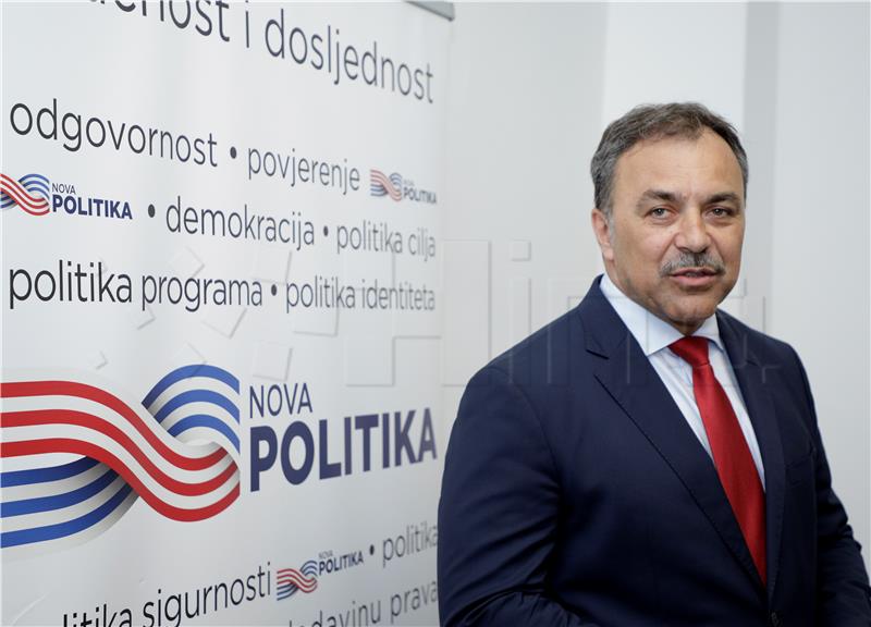 Croatia's future lies in functional unity, says presidential candidate Orepic