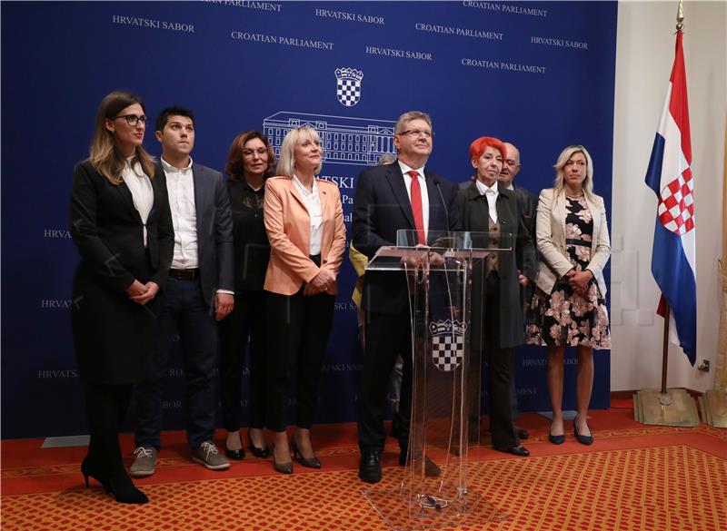 Konferencija za medije Kluba zastupnika Demokrata