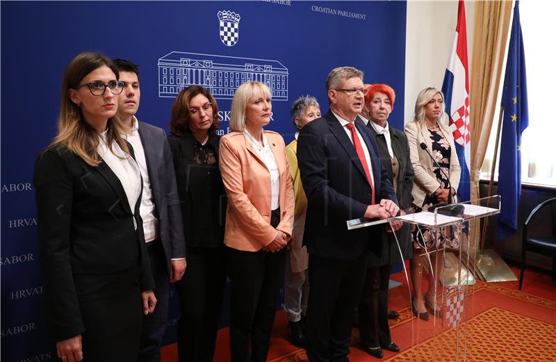 Konferencija za medije Kluba zastupnika Demokrata