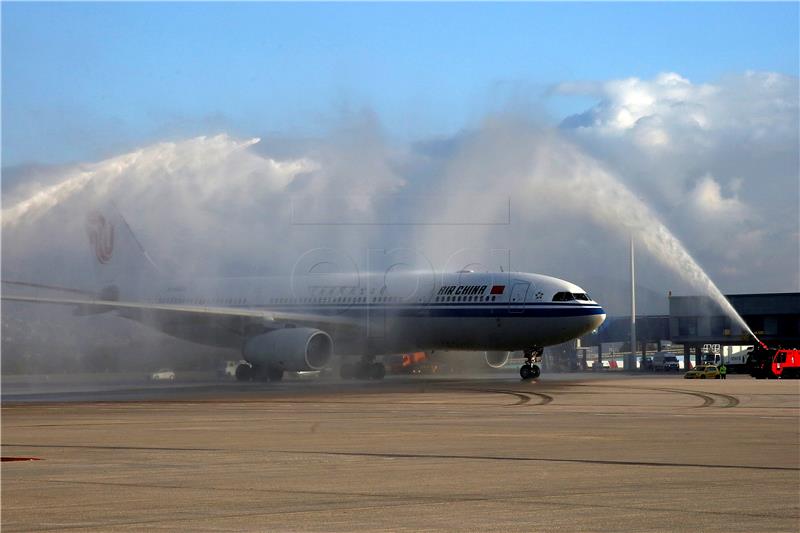 Peking: otvoren novi golemi aerodrom u nazočnosti predsjednika Xi Jinpinga