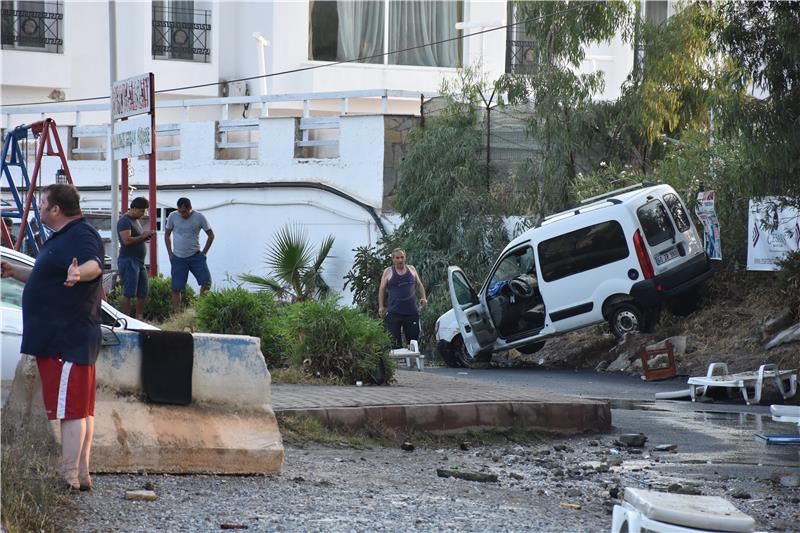 Istanbul: deseci ozlijeđenih, škole zatvorene zbog podrhtavanja tla