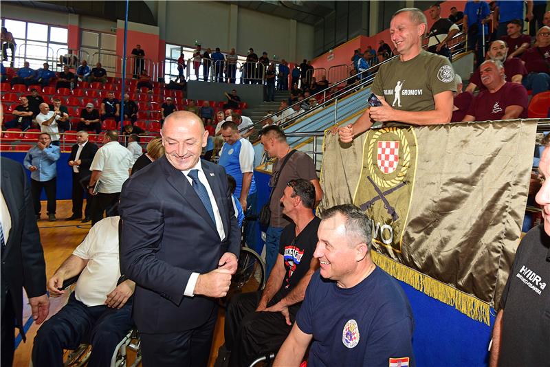 Svečano otvoreno 25. Svehrvatsko športsko natjecanje invalida Domovinskog rata (SŠNIDOR)