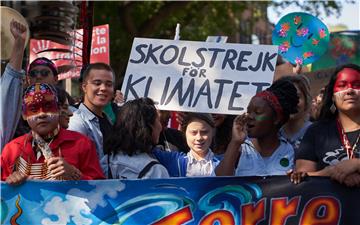 Greta Thunberg participates in climate rally