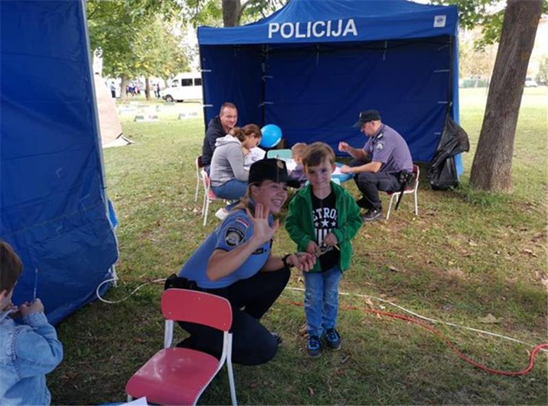 Pripadnici policije u subotu se družili s građanima na zagrebačkom Jarunu