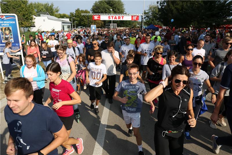 6,000 participate in 20th Terry Fox Run in Zagreb