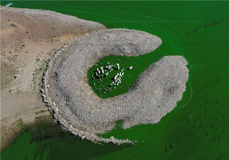 SPAIN ARCHEOLOGY PATRIMONY DOLMEN