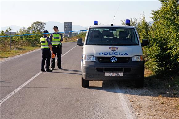 Pula: Nijemac udario u policijski kombi i ozlijedio dvojicu policajaca