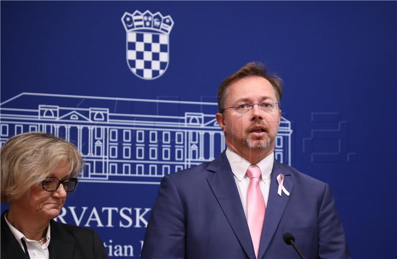 Konferencija za medije Siniše Varge, voditelja skupine "Zastupnici protiv raka"