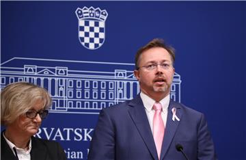 Konferencija za medije Siniše Varge, voditelja skupine "Zastupnici protiv raka"