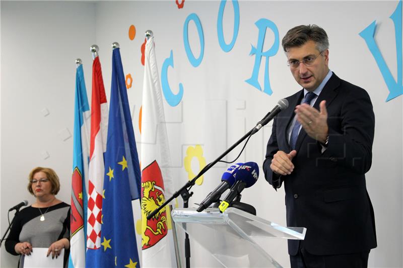 Plenković u Virovitici otvorio novu zgradu Centra za odgoj, obrazovanje i rehabilitaciju