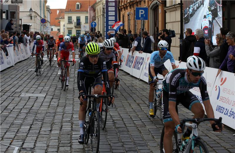 Šesta etapa biciklističke utrke "Cro Race" Sveta Nedelja - Zagreb