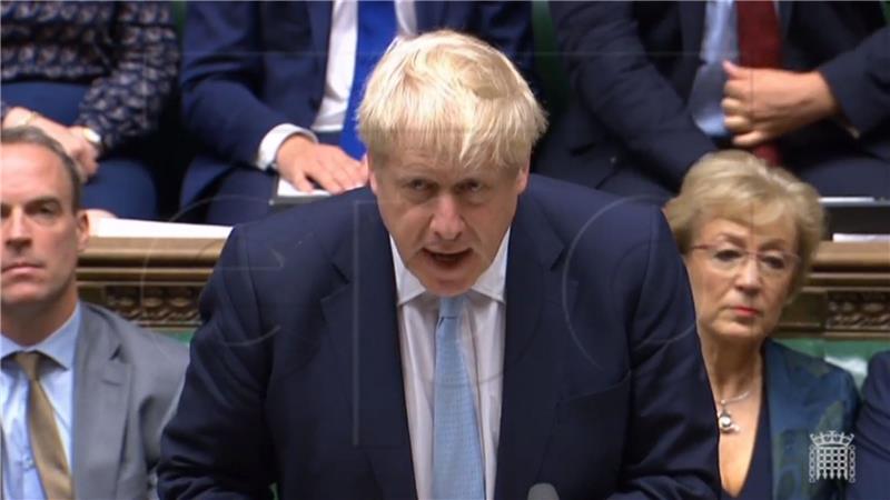 Johnson upozorio Macrona da neće biti odgode Brexita - Downing Street