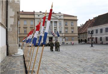 Markov trg, pripreme za sutrašnje obilježavanje Dana nezavisnoti