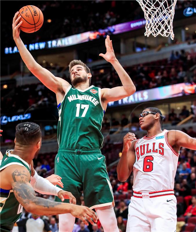 Milwaukee Bucks at Chicago Bulls