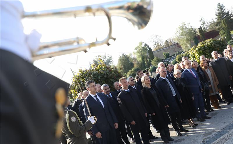 U povodu 28. obljetnice Dana neovisnosti visoka državna izaslanstva na Mirogoju