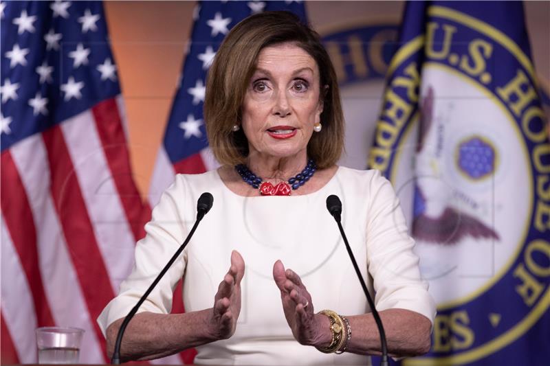 Pelosi: Trump nije iznad zakona 