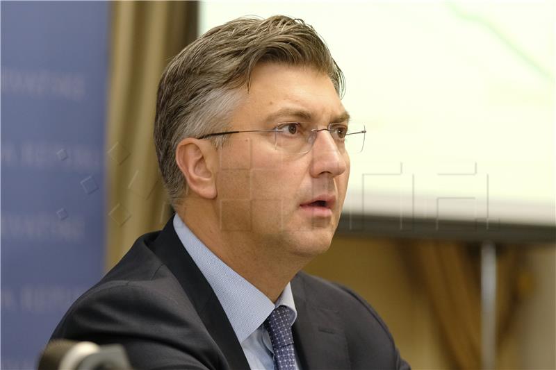 Plenković: Nije mi jasno čemu štrajk učitelja