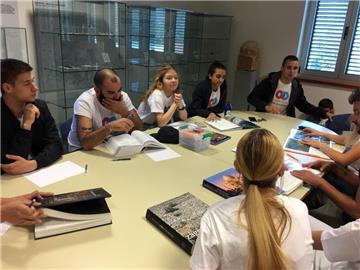 Projekt UNESCOnnect us - mladi iz Gruzije, Latvije i Italije u Dalmatinskoj zagori