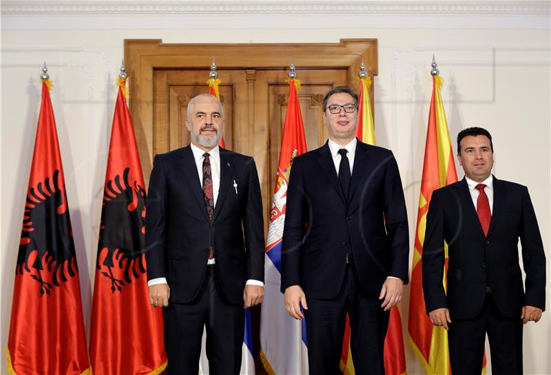 Leaders of Serbia, Albania and North Macedonia push for establishing "a small Schengen"