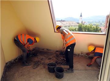 U rujnu mjesečni pad broja prijavljenih na mirovinski zavod, rast na godišnjoj razini