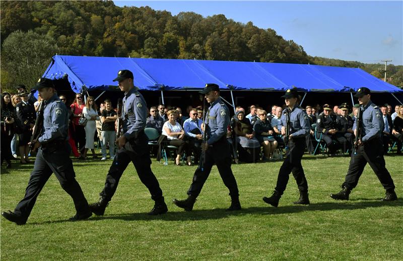 Svečani program 1. Memorijala "Šimo Đamić" u Tomici pokraj Slavonskog Broda