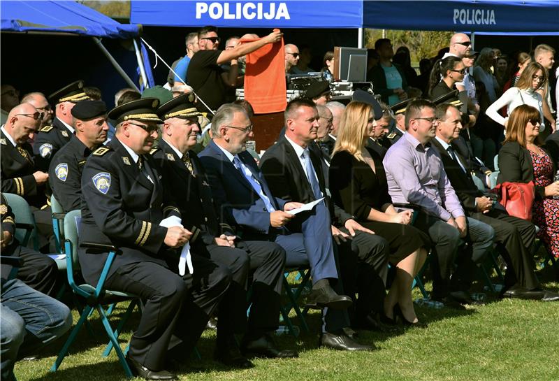 Svečani program 1. Memorijala "Šimo Đamić" u Tomici pokraj Slavonskog Broda