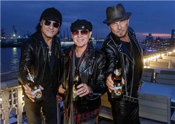 Scorpions presents beer with their name in Hamburg