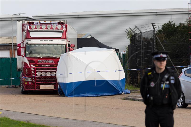 BRITAIN CRIME BODIES LORRY