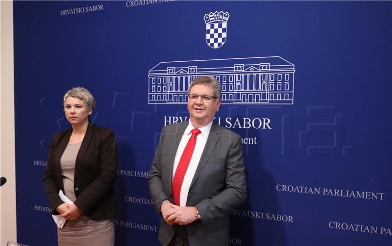 Konferencija za medije Kluba zastupnika HSS-a i Demokrata