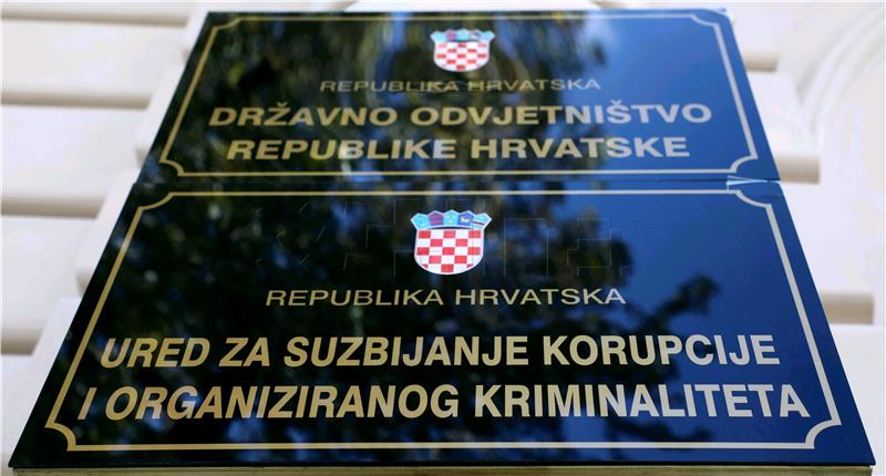 Podignute optužnice protiv podmitljivog splitskog kardiokirurga i supruge njegovog pacijenta