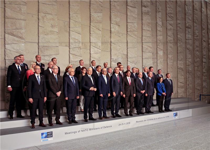 BELGIUM NATO DEFENSE MINISTERS MEETING