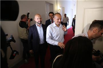 SDP: Vladine odluke dovode do enormnog poskupljenja odvoza otpada