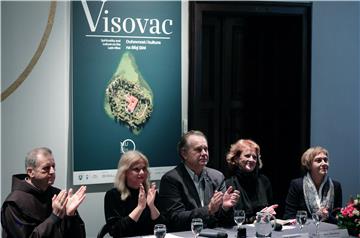 Prestavljena izložba "Visovac: Duhovnost i kultura na Biloj Stini"