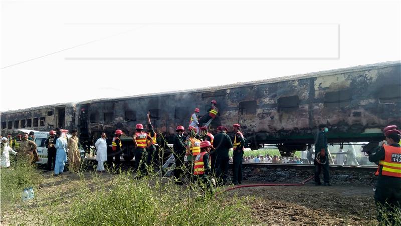 PAKISTAN FIRE TRANSPORT ACCIDENT