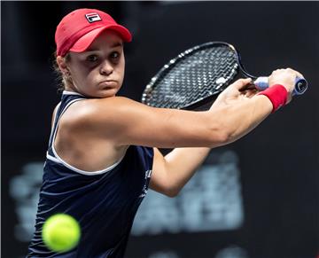 WTA Finale: Barty pobjedom  nad Kvitovom u polufinale 