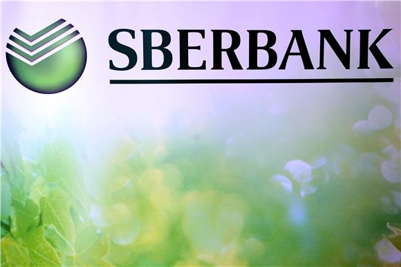 Sberbank s neto dobiti manjom za trećinu u trećem kvartalu