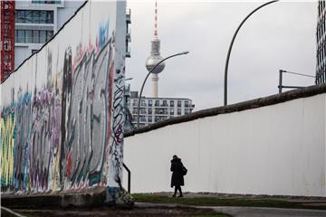 Preparations for 30th anniversary of fall of Berlin Wall celebrations	