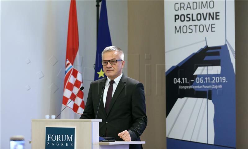 Konferencija "Meeting G2.5 - gradimo poslovne mostove"