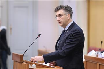 Plenković: Predloženi proračun dokaz stabilne i odgovorne Vladine fiskalne politike 