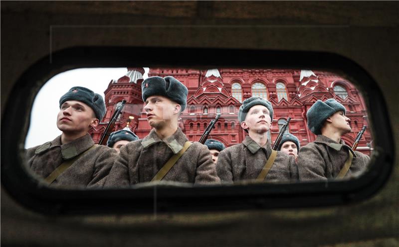 RUSSIA HISTORICAL PARADE