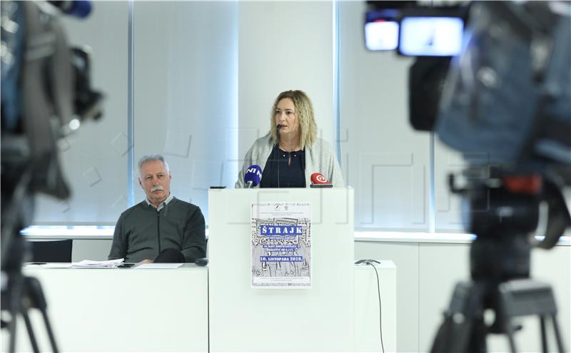  Konferencija za medije Sindikata hrvatskih učitelja i Nezavisnoga sindikata zaposlenih u srednjim školama