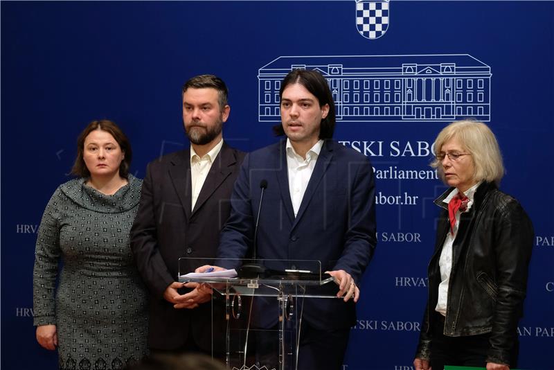 Konferencija za medije zastupnice Snježane Sabolek