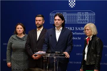 Konferencija za medije zastupnice Snježane Sabolek