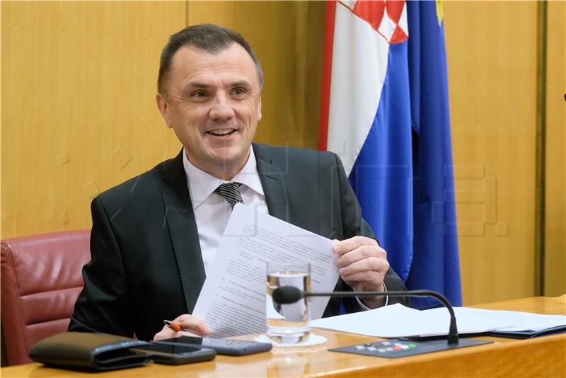 Sabor: Vladin predstavnik odbio sve oporbene amandmane na prijedlog zakona o blagdanima