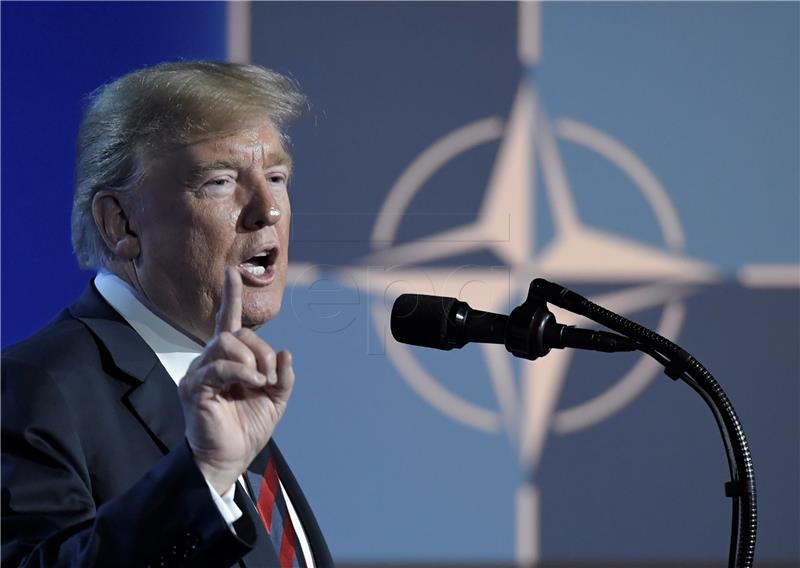 Trump stiže na samit NATO-a u Londonu