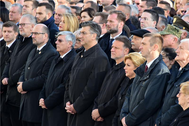 VUKOVAR Biskup Perić: Iz bezdana poraza rodila se velika pobjeda