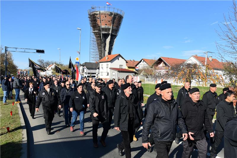 Vukovar: Kolona sjećanja