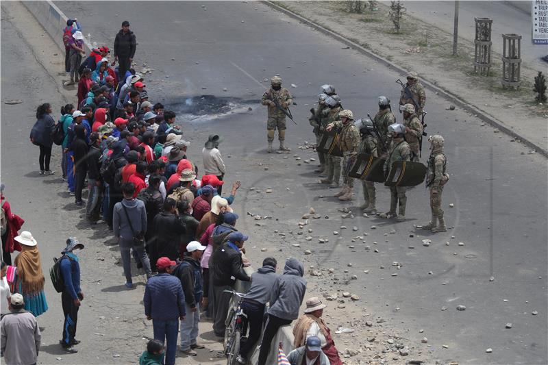 U sukobima prosvjednika i policije u Boliviji ubijena jedna osoba